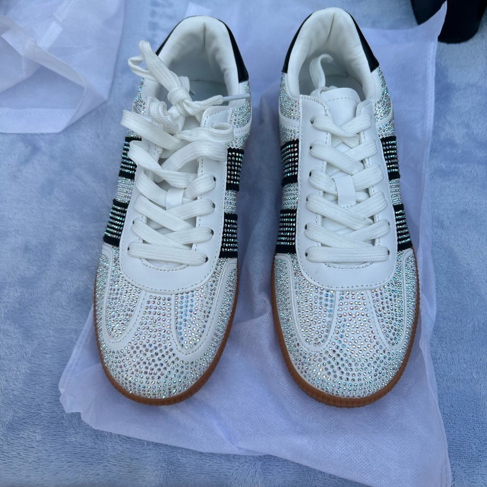 Berness Sparkly White Sneakers